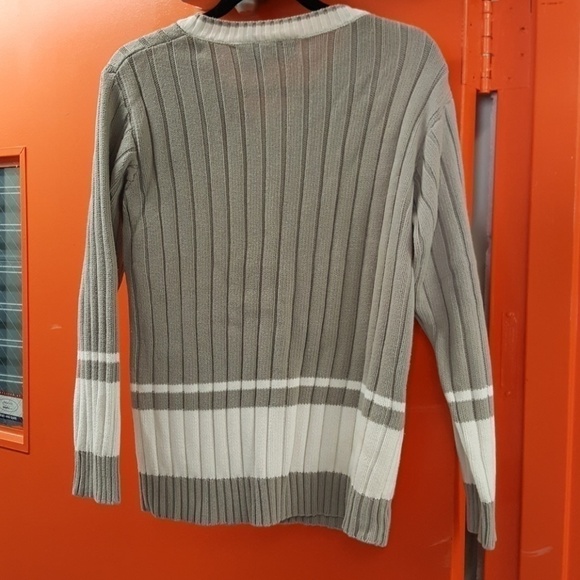 SWEATER - Picture 3 of 4